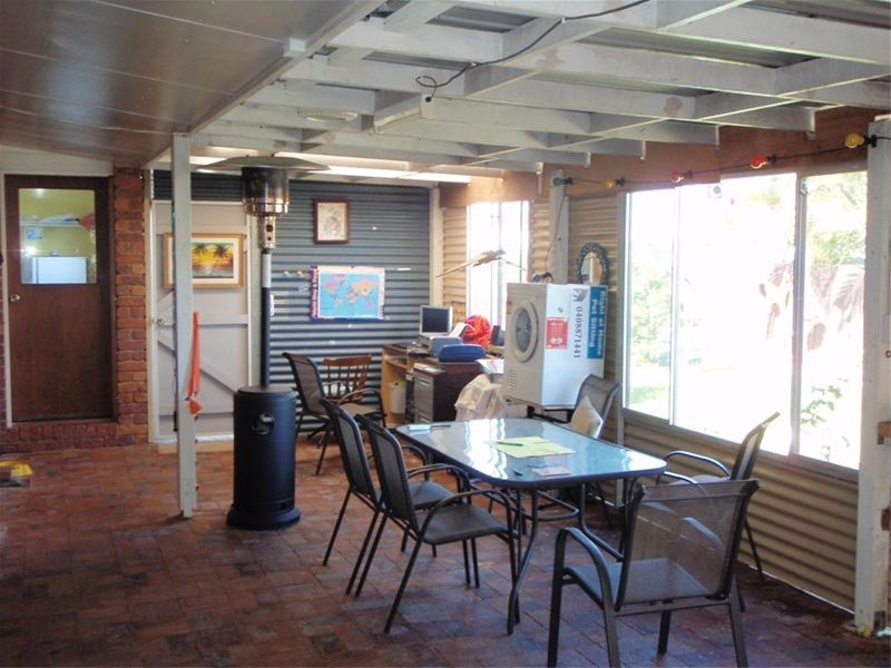 27 Kuruman Street, Scarness QLD 4655
