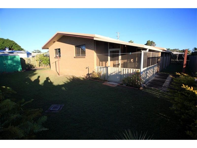 30 Wonga Street, Scarness QLD 4655