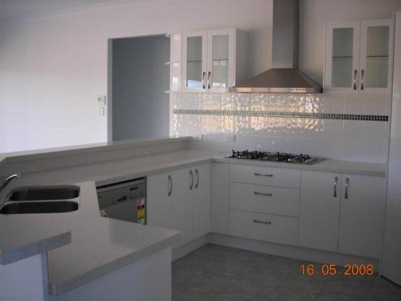 75 Northshore Drive, Toogoom QLD 4655