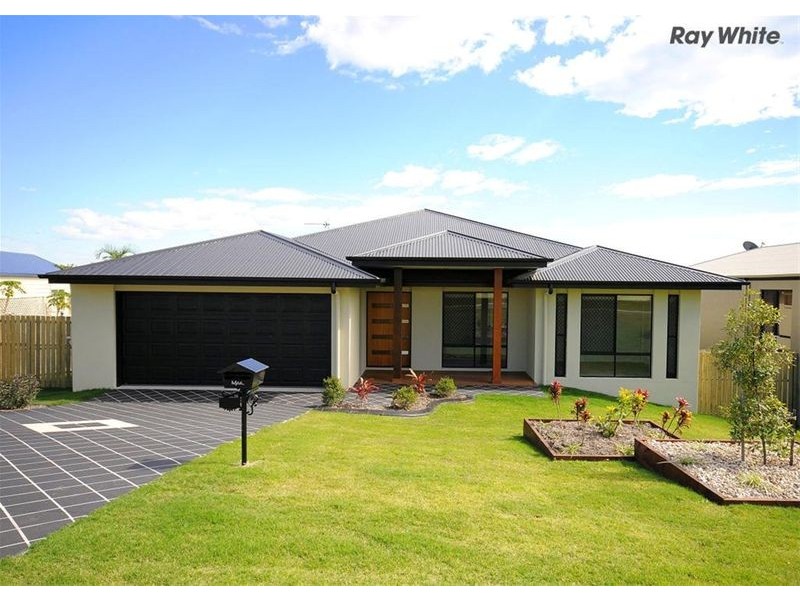 19 Davis Drive, Kawungan QLD 4655