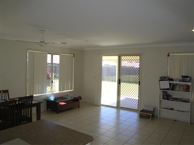 9 Redgum Court, Urraween QLD 4655