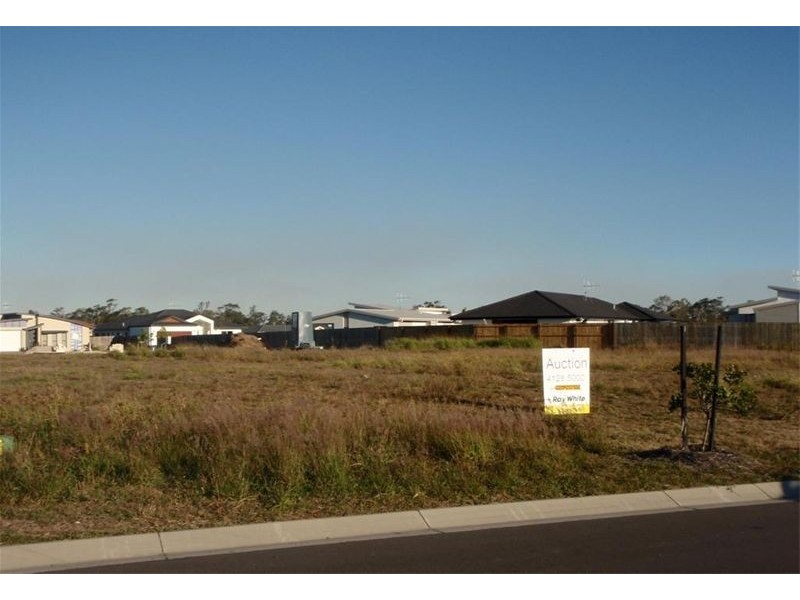 5 Beachside Court, Toogoom QLD 4655