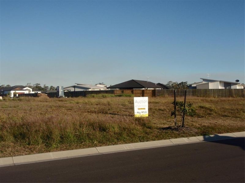 5 Beachside Court, Toogoom QLD 4655