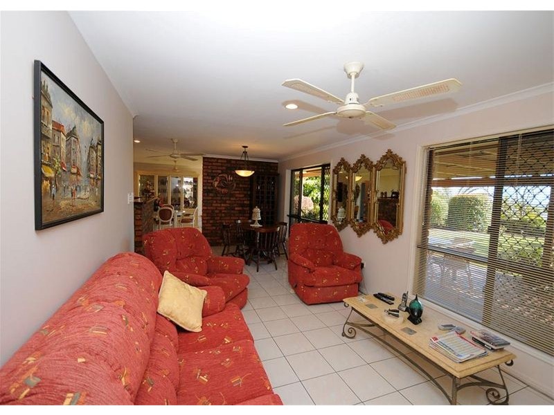 14 Balmoral Court, Urraween QLD 4655