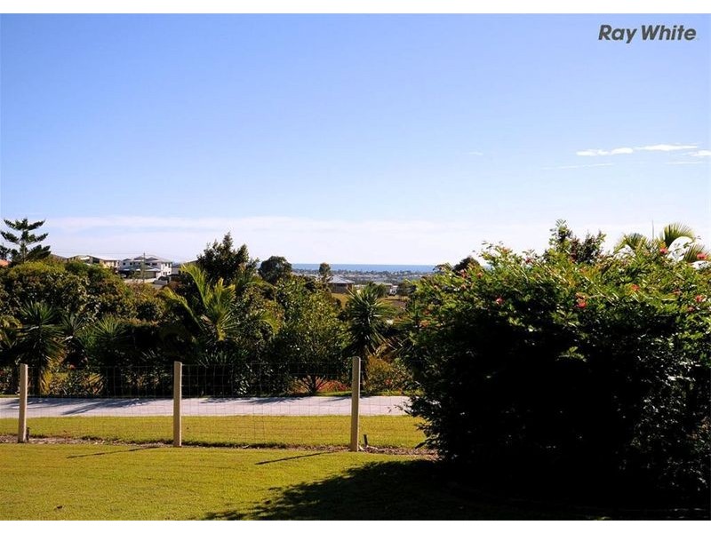 14 Balmoral Court, Urraween QLD 4655