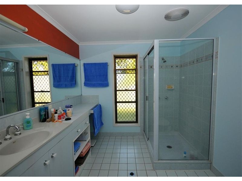 14 Balmoral Court, Urraween QLD 4655