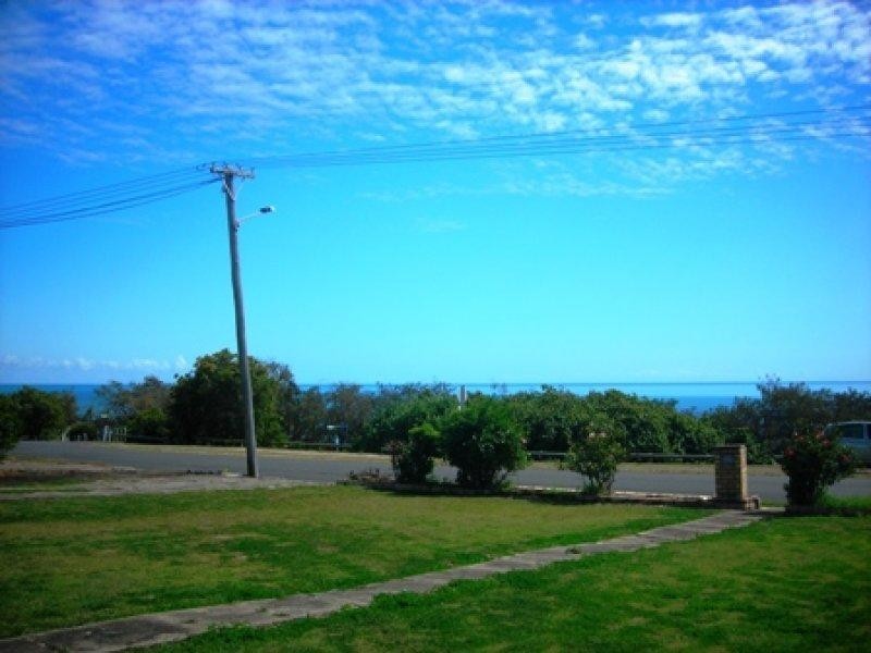 87 Esplanade, Point Vernon QLD 4655