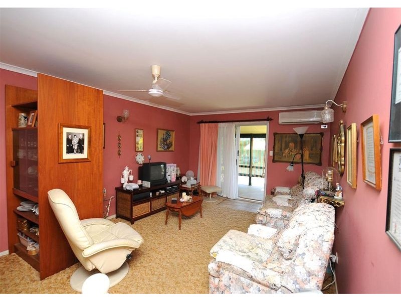 1/786 Boat Harbour Drive, Urangan QLD 4655