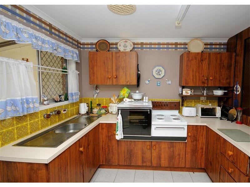 1/786 Boat Harbour Drive, Urangan QLD 4655