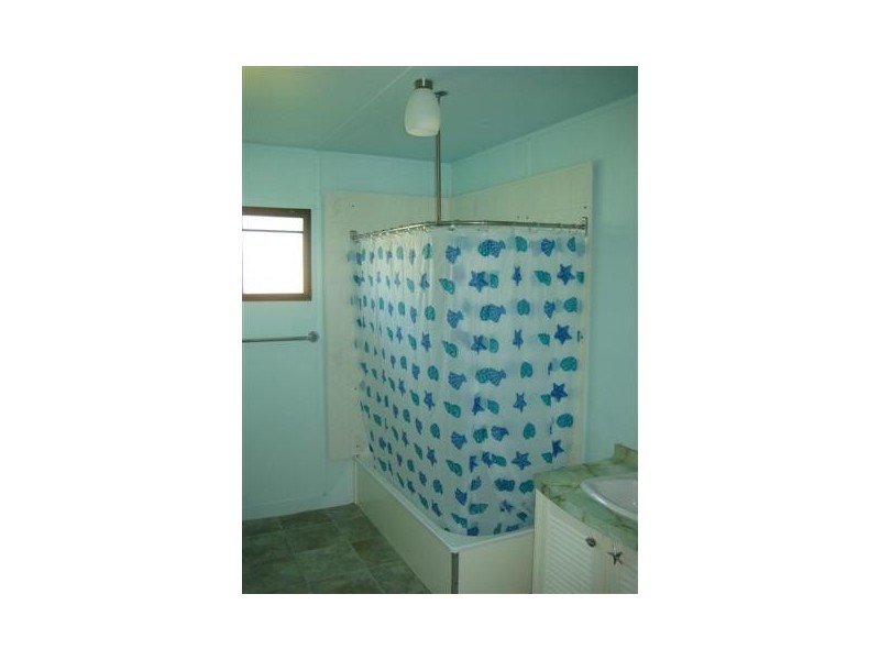 Point Vernon QLD 4655