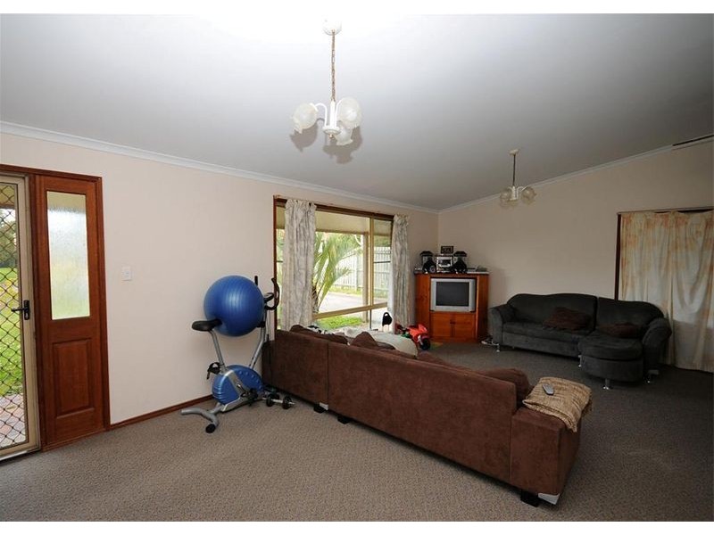 15 Wedge Street, Urraween QLD 4655