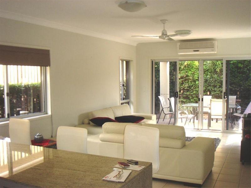 22/29 Stephenson Street, Pialba QLD 4655