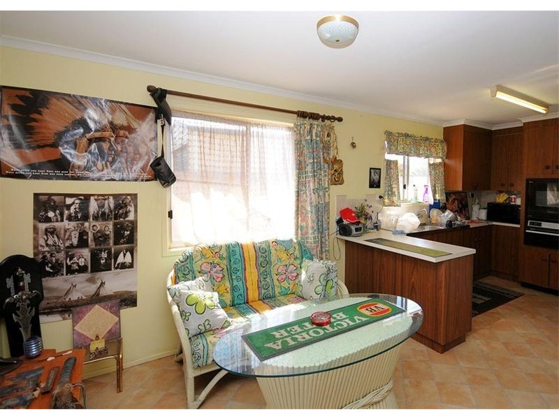 2 Eden Way, Point Vernon QLD 4655