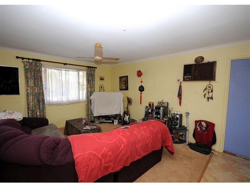 2 Eden Way, Point Vernon QLD 4655