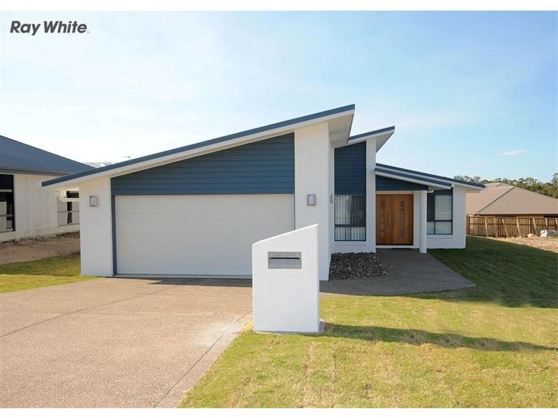 13 Parklink Avenue West, Wondunna QLD 4655