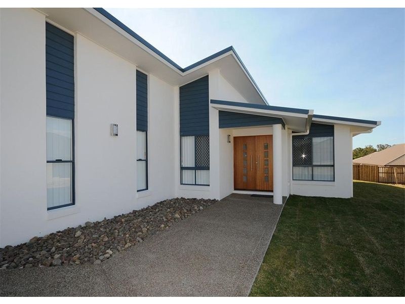 13 Parklink Avenue West, Wondunna QLD 4655