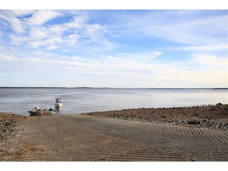 27 Schooner Rise, River Heads QLD 4655
