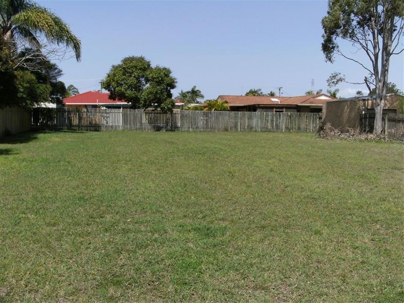 30 Paul Drive, Point Vernon QLD 4655