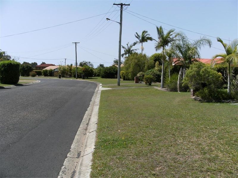 30 Paul Drive, Point Vernon QLD 4655