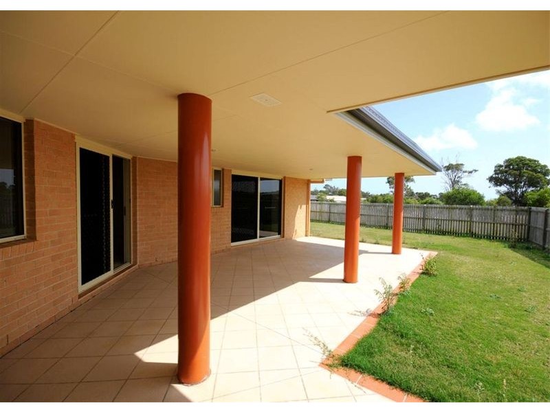 54 Heather Way, Urraween QLD 4655