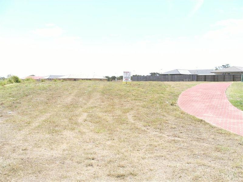 28 Anchorage Circuit, Point Vernon QLD 4655
