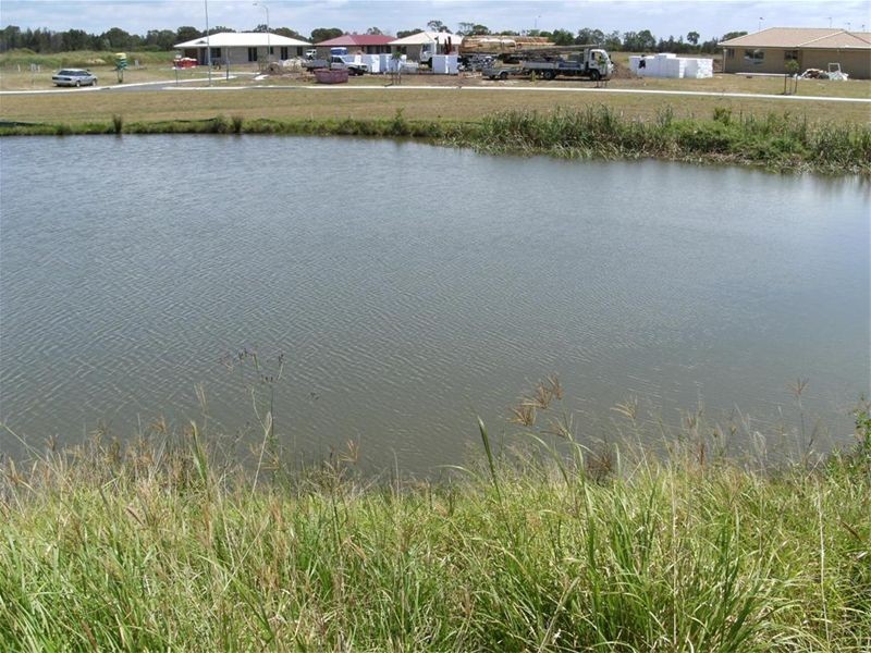 28 Anchorage Circuit, Point Vernon QLD 4655