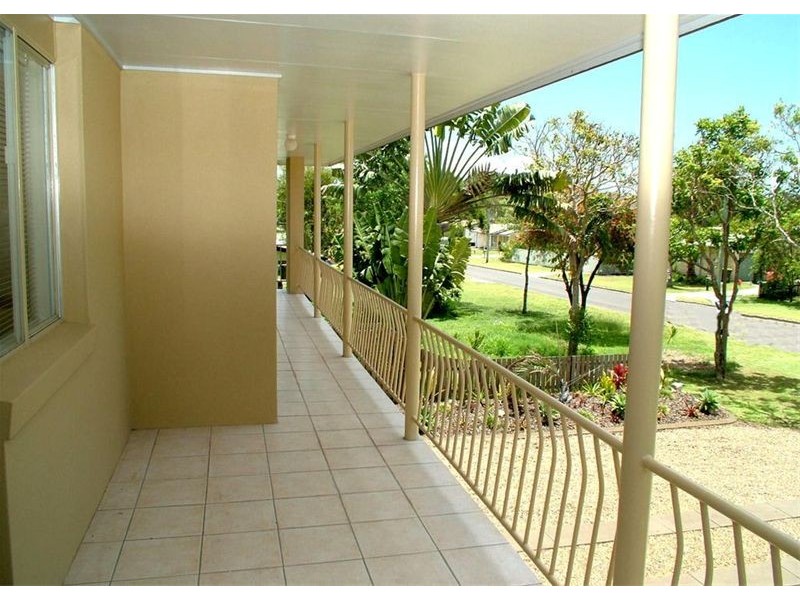 5 White Street, Point Vernon QLD 4655