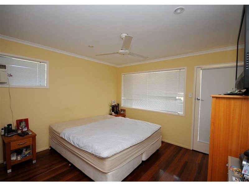 5 White Street, Point Vernon QLD 4655