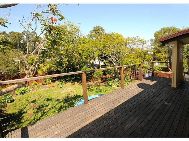 5 White Street, Point Vernon QLD 4655