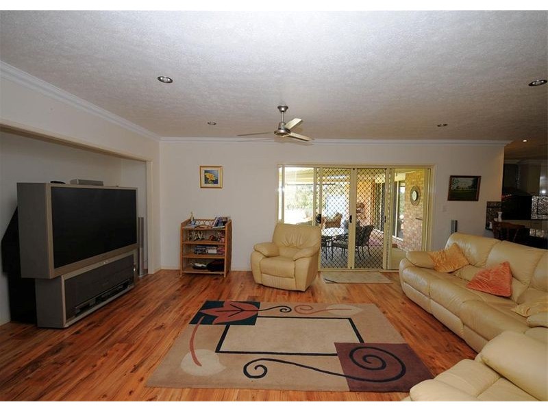 321 Beelbi Creek Road, Toogoom QLD 4655