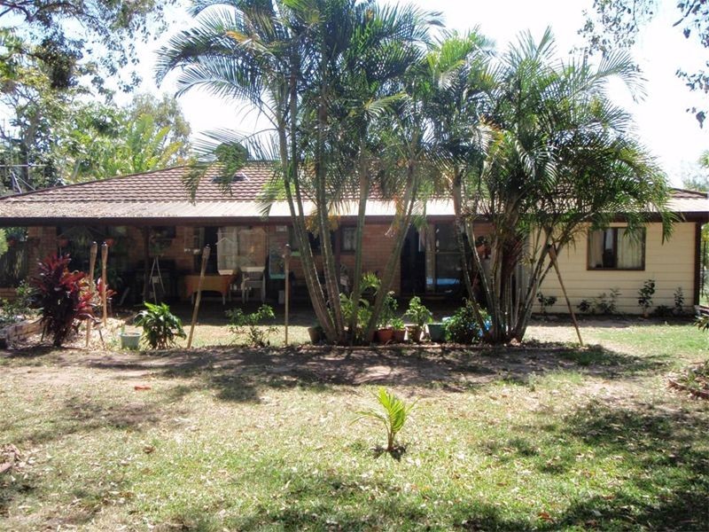 88 Lauren Street, Urangan QLD 4655
