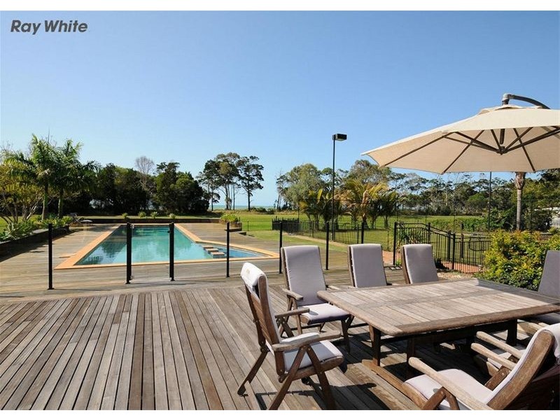 11 Ocean Park Drive, Dundowran Beach QLD 4655