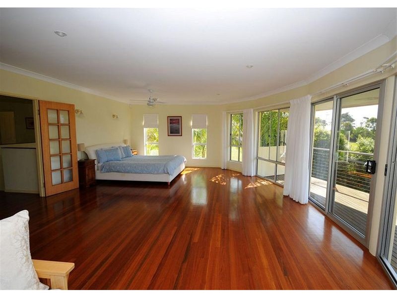 11 Ocean Park Drive, Dundowran Beach QLD 4655