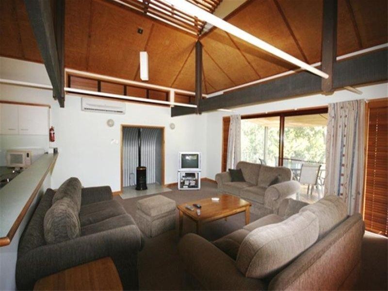 3 Banksia Villas Kingfisher Bay, Fraser Island QLD 4581