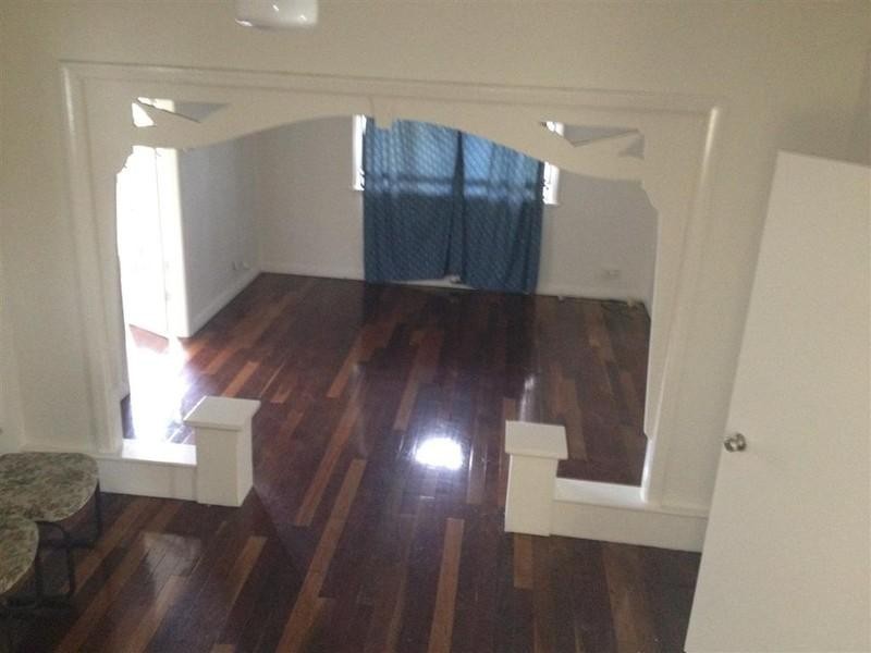 26 Mary Street, Scarness QLD 4655