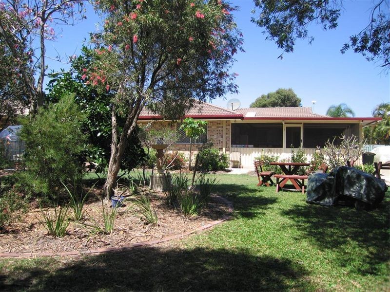 10 Dean Court, Urraween QLD 4655