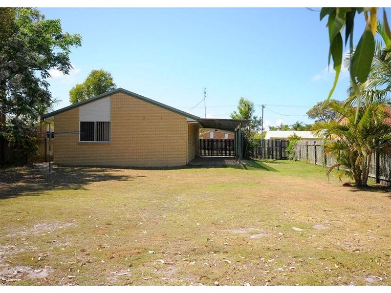 7 Hamer Drive, Urangan QLD 4655