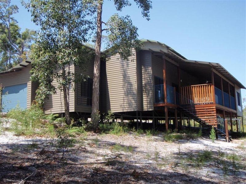 37 Kingfisher Heights, Fraser Island QLD 4581