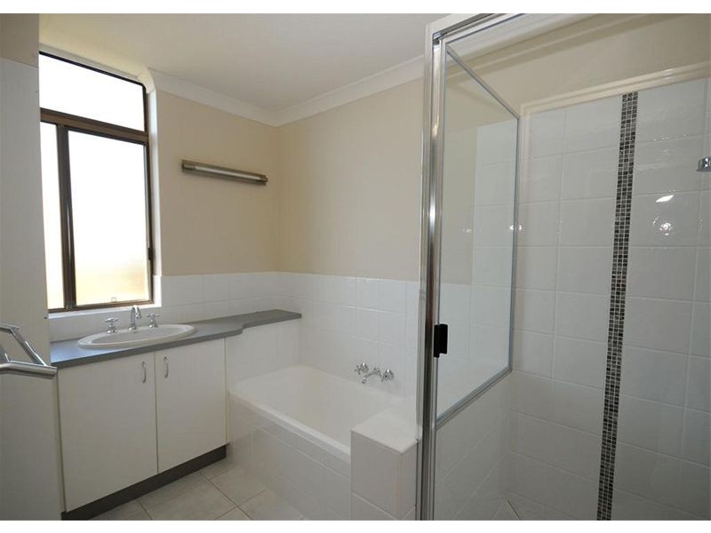 10/242 Esplanade, Pialba QLD 4655