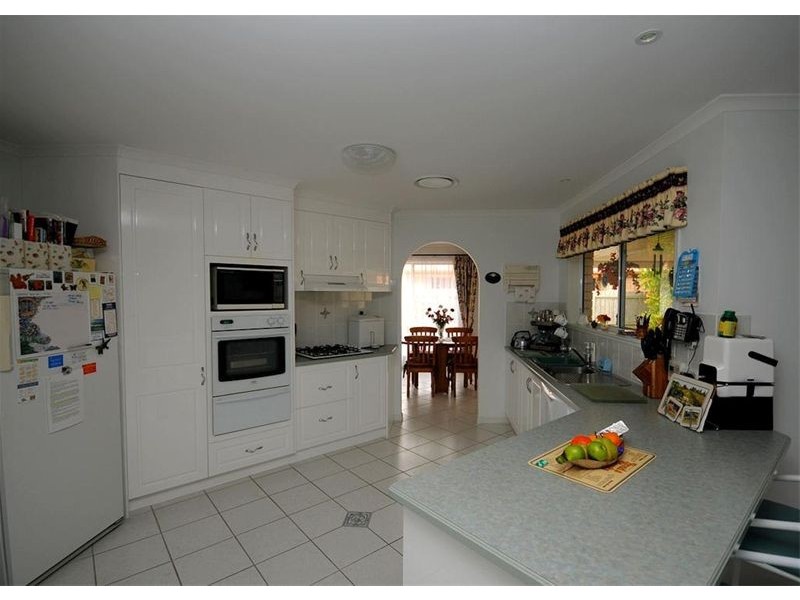 26 Jonwest Close, Torquay QLD 4655