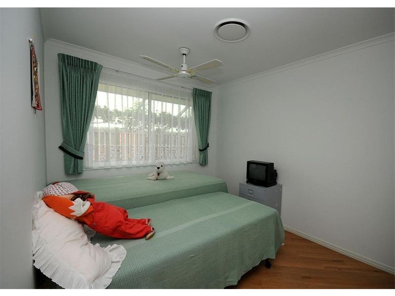 26 Jonwest Close, Torquay QLD 4655