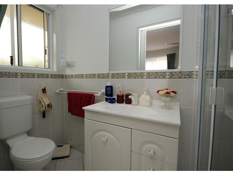 26 Jonwest Close, Torquay QLD 4655