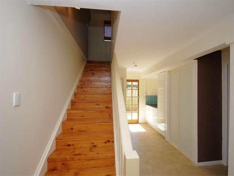 1 Kingfisher Parade, Toogoom QLD 4655