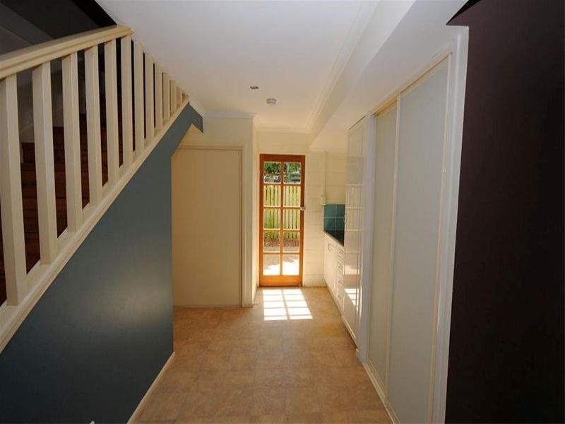 1 Kingfisher Parade, Toogoom QLD 4655