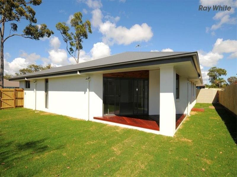 5 Bianca Court, Torquay QLD 4655