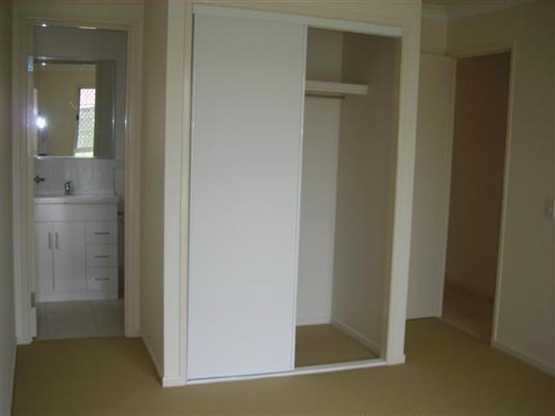 86 Endeavour Way, Eli Waters QLD 4655