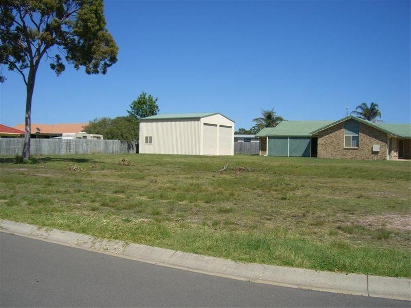 21 Merlin Drive, Urangan QLD 4655