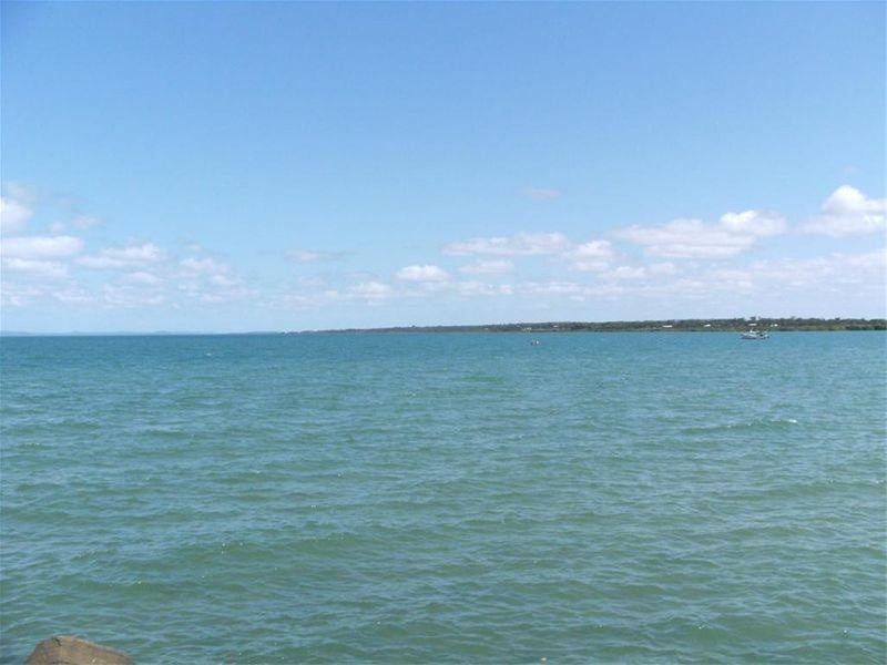 21 Merlin Drive, Urangan QLD 4655