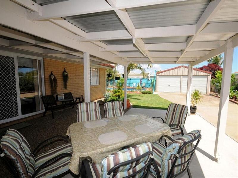 18 Kookaburra Drive, Eli Waters QLD 4655