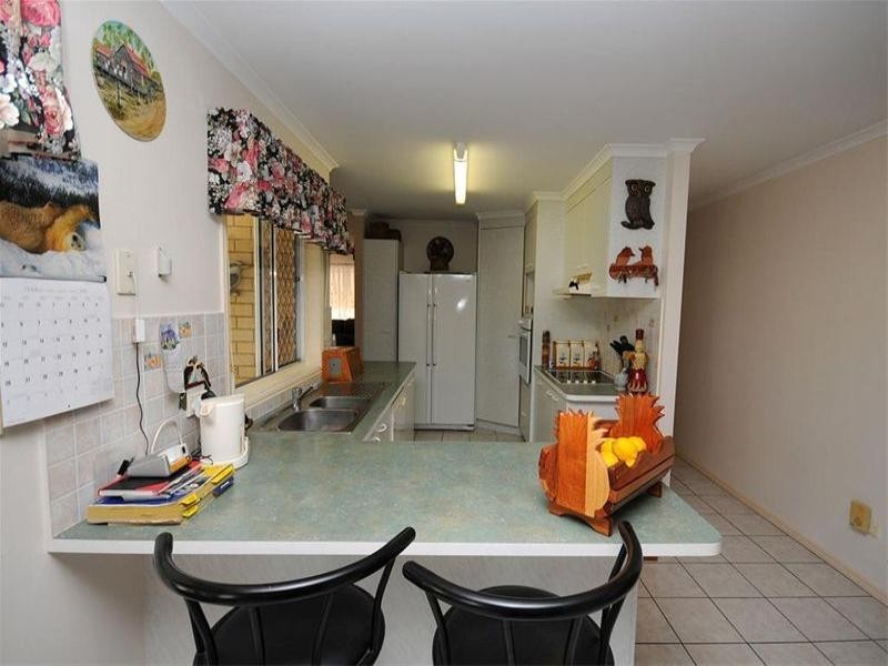 18 Kookaburra Drive, Eli Waters QLD 4655